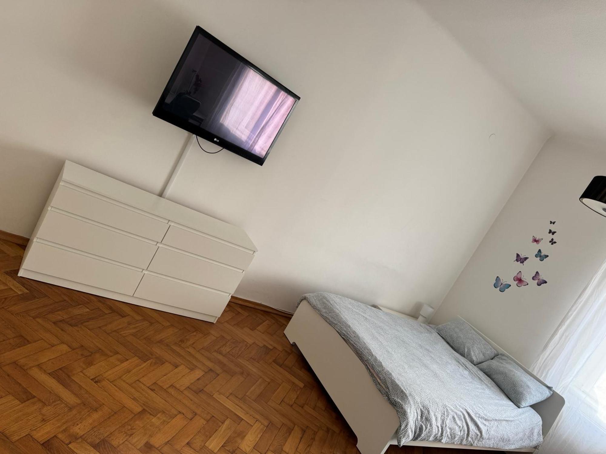 Studio Apartman Thalia 萨格勒布 外观 照片