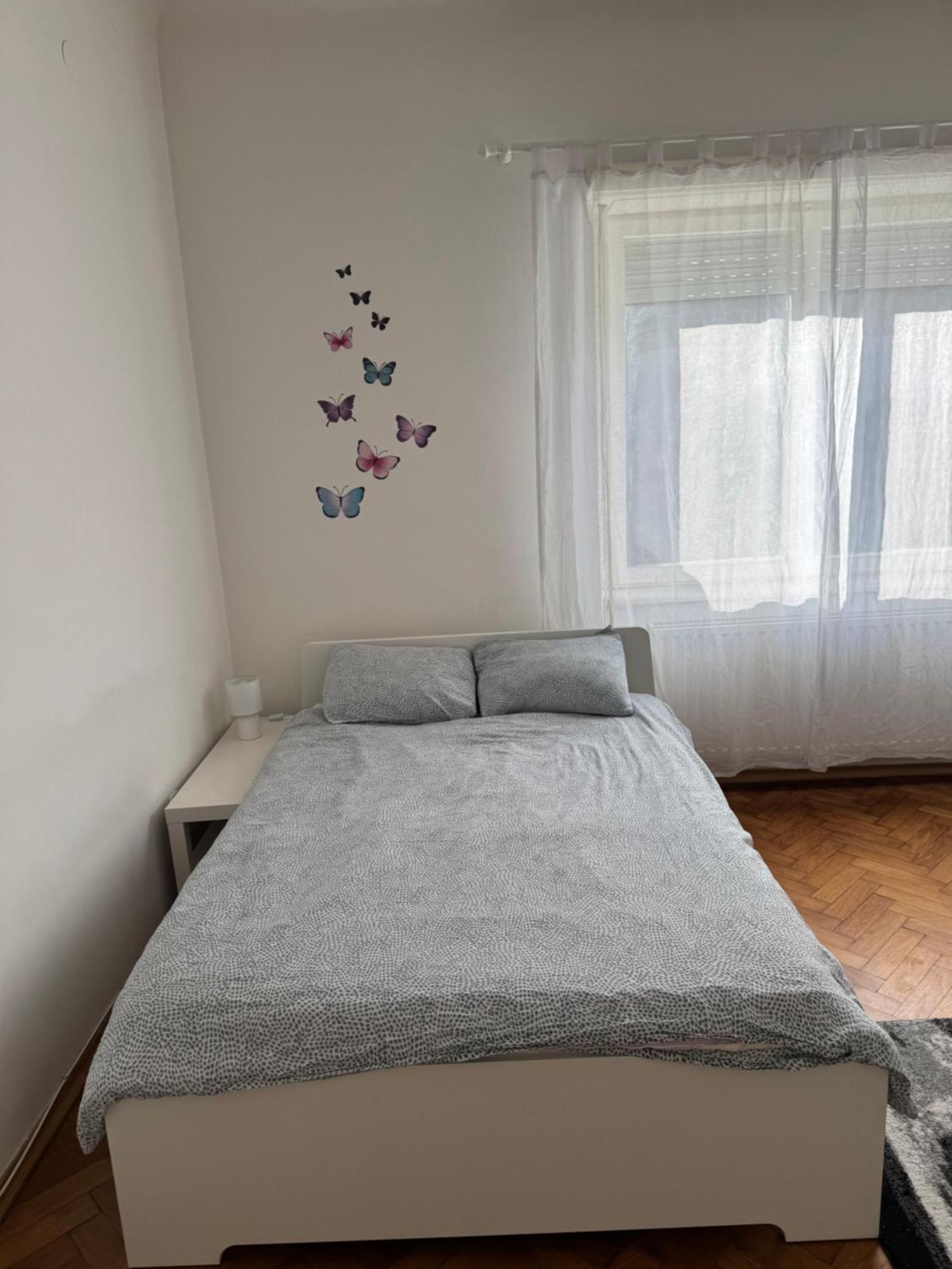 Studio Apartman Thalia 萨格勒布 外观 照片