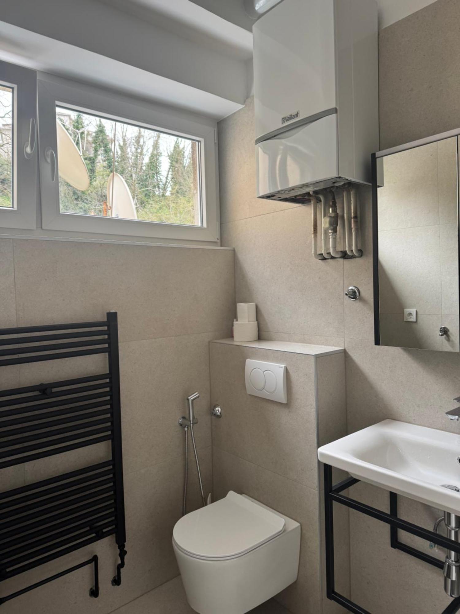 Studio Apartman Thalia 萨格勒布 外观 照片