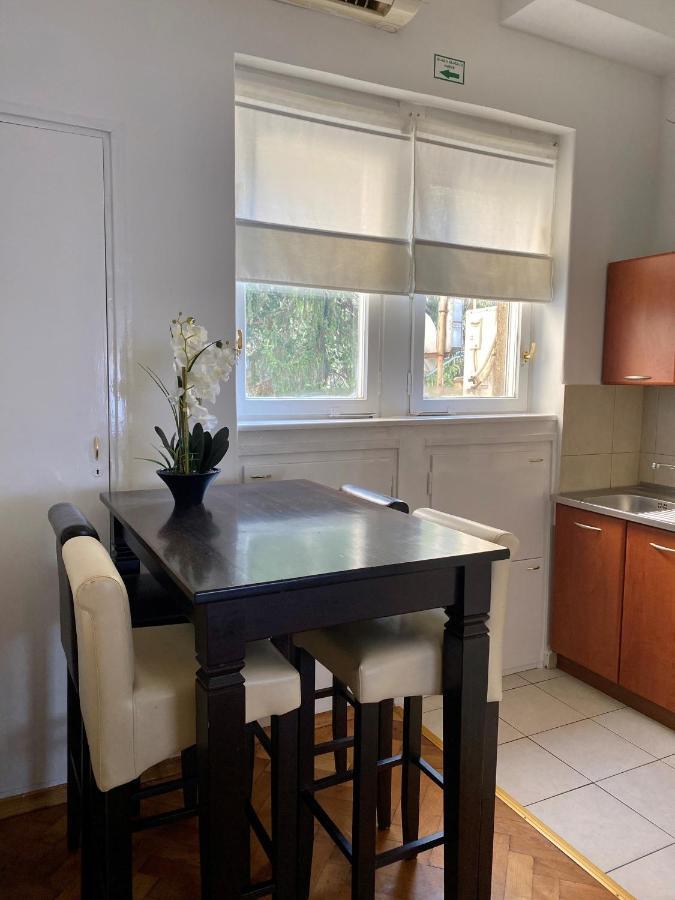 Studio Apartman Thalia 萨格勒布 外观 照片